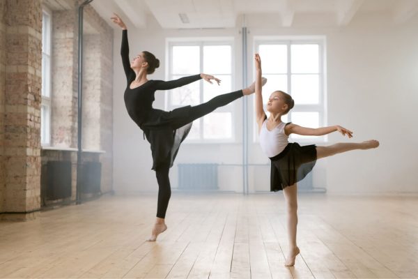 woman-and-little-girl-dancing-ballet-2021-09-24-03-18-32-utc.jpg